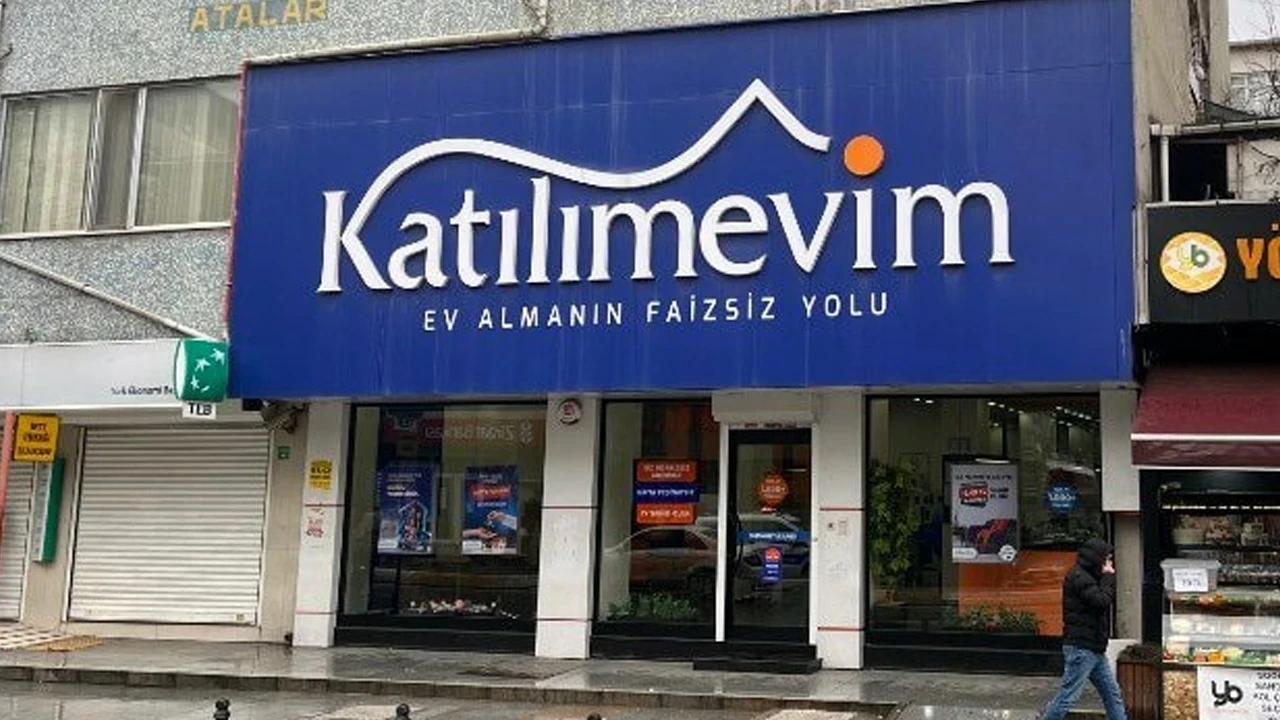 Dev şirketin patronu telefonunu bıraktı, tekneyle yurt dışına kaçtı