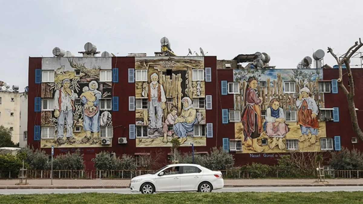 Büyük emek vererek güzel çalışmalar ortaya çıkardıklarını belirten Hazar