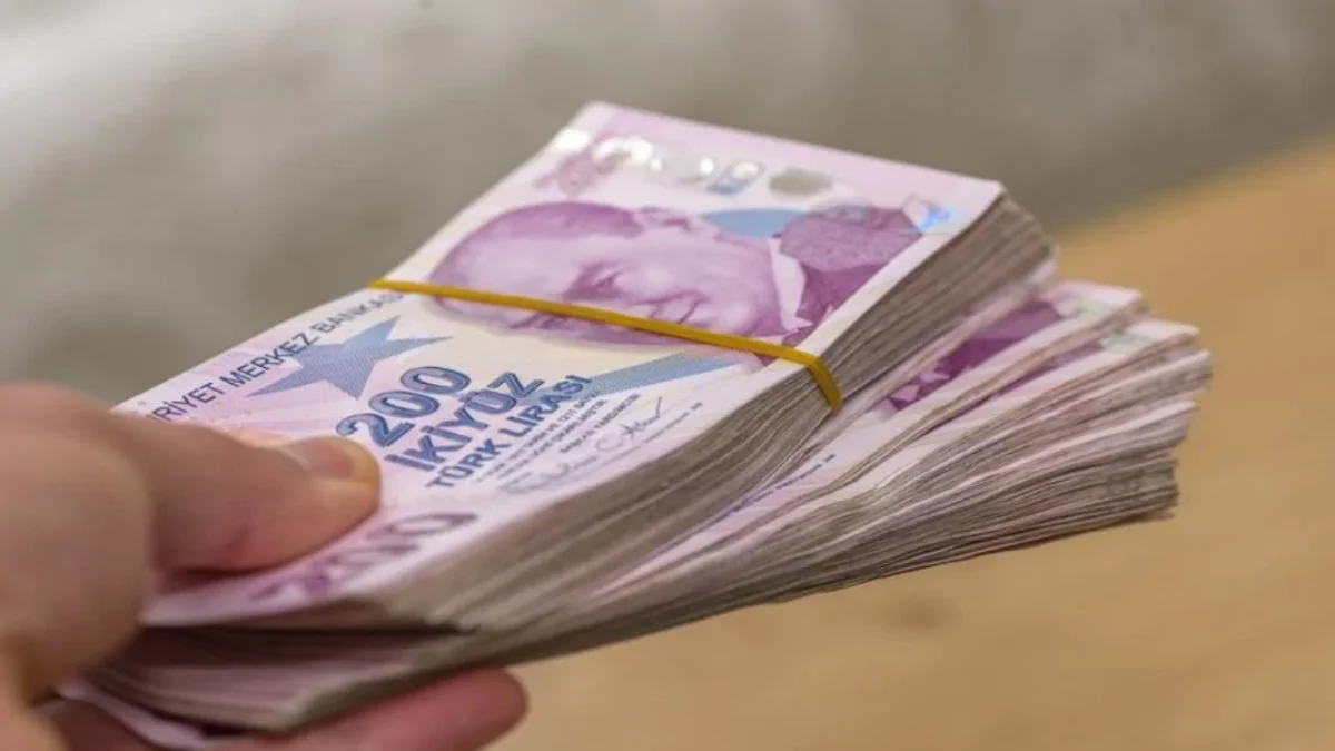 Emekli Destek Kartı" adını taşıyan devasa bir sosyal yardım paketini hayata geçiriyor